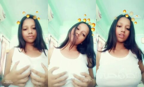 Watch Bengali Girl Paro Massaging Her Big Boobs And Squeezing Nipples