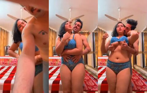 Horny Bhabhi Big Boobs Massaged By Devar On Webcam