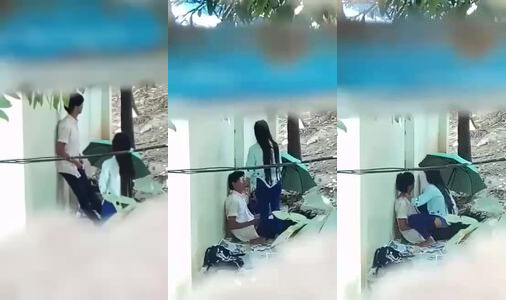 Outdoor College Girl Riding Boyfriend's Big Cock In The Park