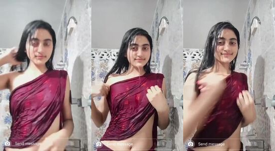 Cute Indian Girl Bathroom Selfie Video Shows Wet Nude Body