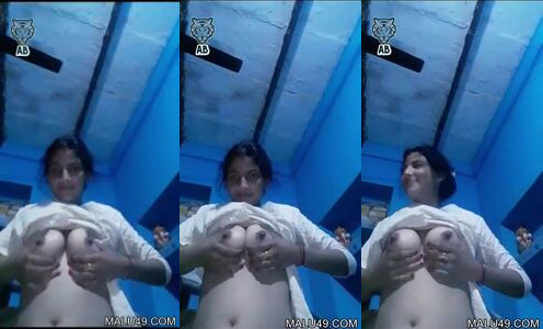 Cute Desi Girl Khushi Squeezing Her Boobs And Playing With Her Tits
