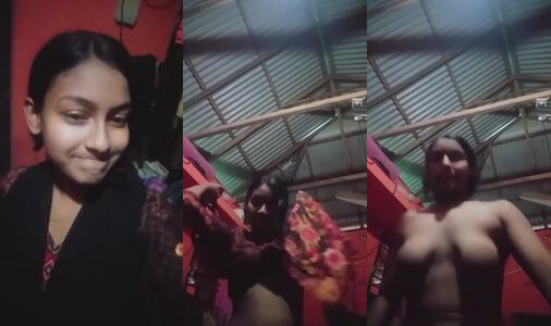 Desi Girlfriend Seema Records Selfie Video Showing Her Big Juicy Boobs
