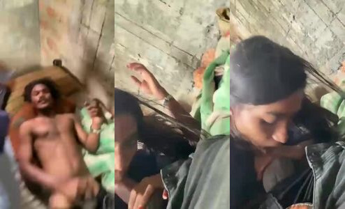 Jawan College Girl Sucks Chapri Boyfriend's Dick and Swallows
