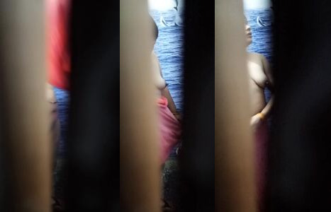 Spying on Hot Neighbour Aunties Changing Clothes After Bath