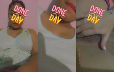 Hot Nepali Girl Shows Big Boobs And Fingers Her Wet Chut On Cam