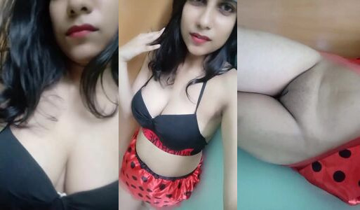 Office Girl Spreading Her Shaved Desi Pussy For The First Time