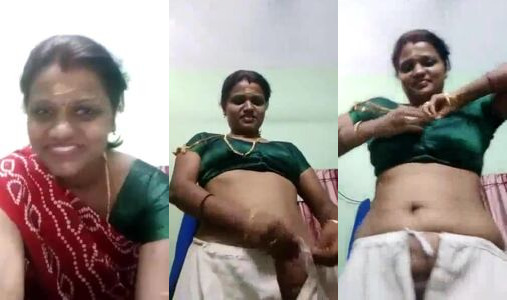 Tamil Wife Nude Video Call Shows Boobs and Pussy to College Boy