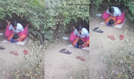 Hot Village Girl Outdoor Chudai With Her Lover In The Fields